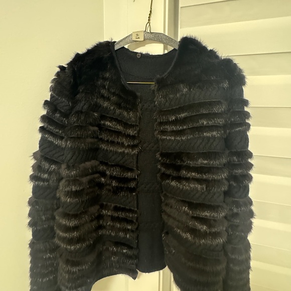 Authentic Saga furs coat - Picture 6 of 7